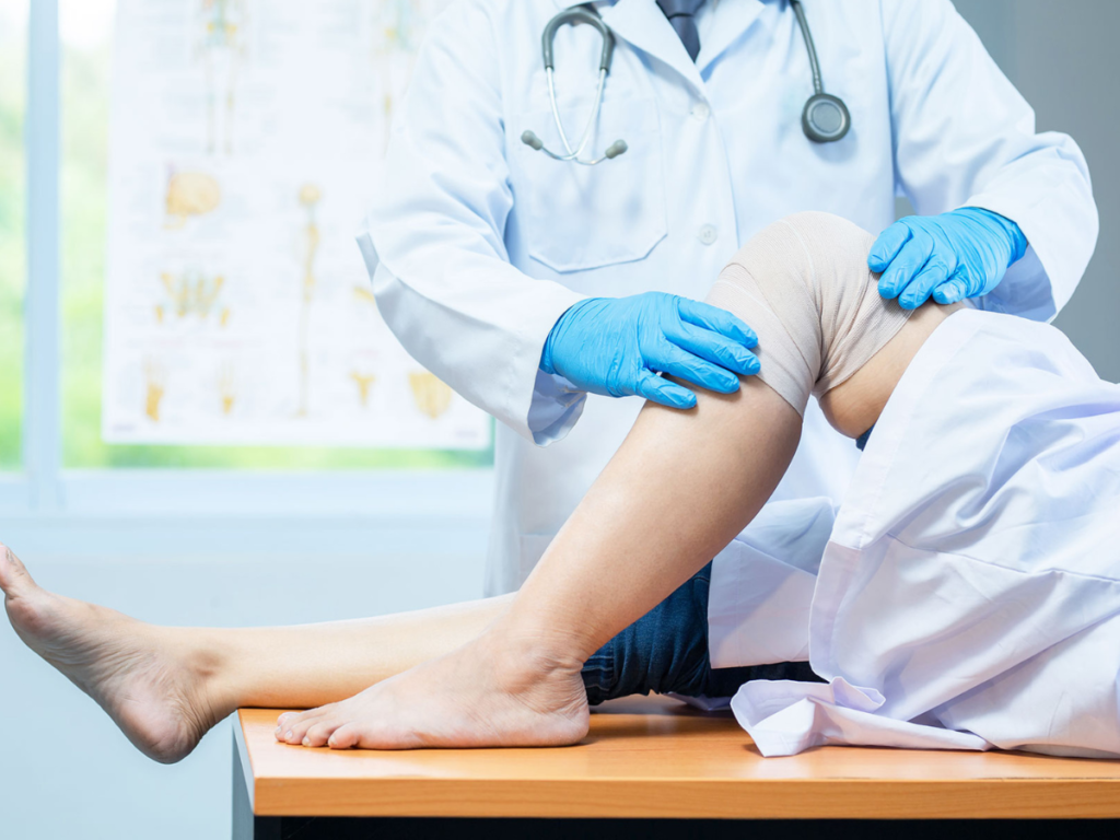 Knowing When to Consult Your Orthopedic Specialist: 8 Key Indications You Shouldn't Overlook